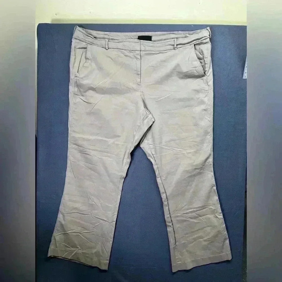 Lane Bryant Straight Leg Khaki Pants Womens 28w Plus Size Casual Stretch 0888 - Picture 1 of 8